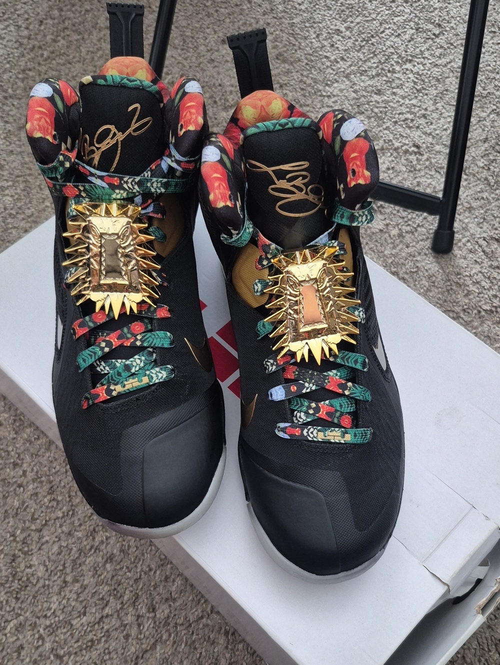 Nike Lebron James 9 Watch The Throne Brand New With Box And Recceipt